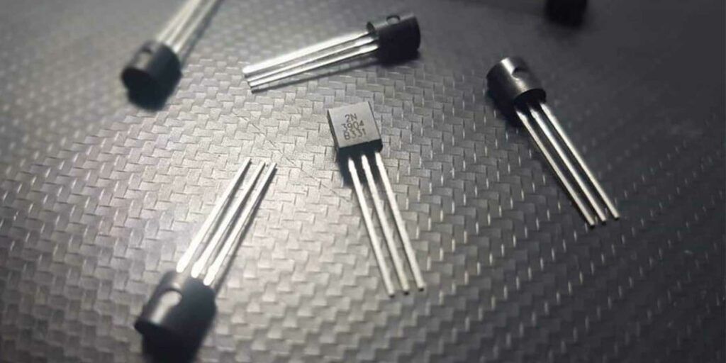 ترانزیستور bjt فروش | انواع ترانزیستور BJT | ترانزیستور bjt قدرت | ترانزیستور bjt smd | ترانزیستور bjt pdf | ترانزیستورهای bjt | تست ترانزیستور bjt | کاربرد ترانزیستور bjt | کاربرد ترانزیستورهای bjt | ترانزیستور دو قطبی چیست | ترانزیستور دو قطبی | ترانزیستور BJT